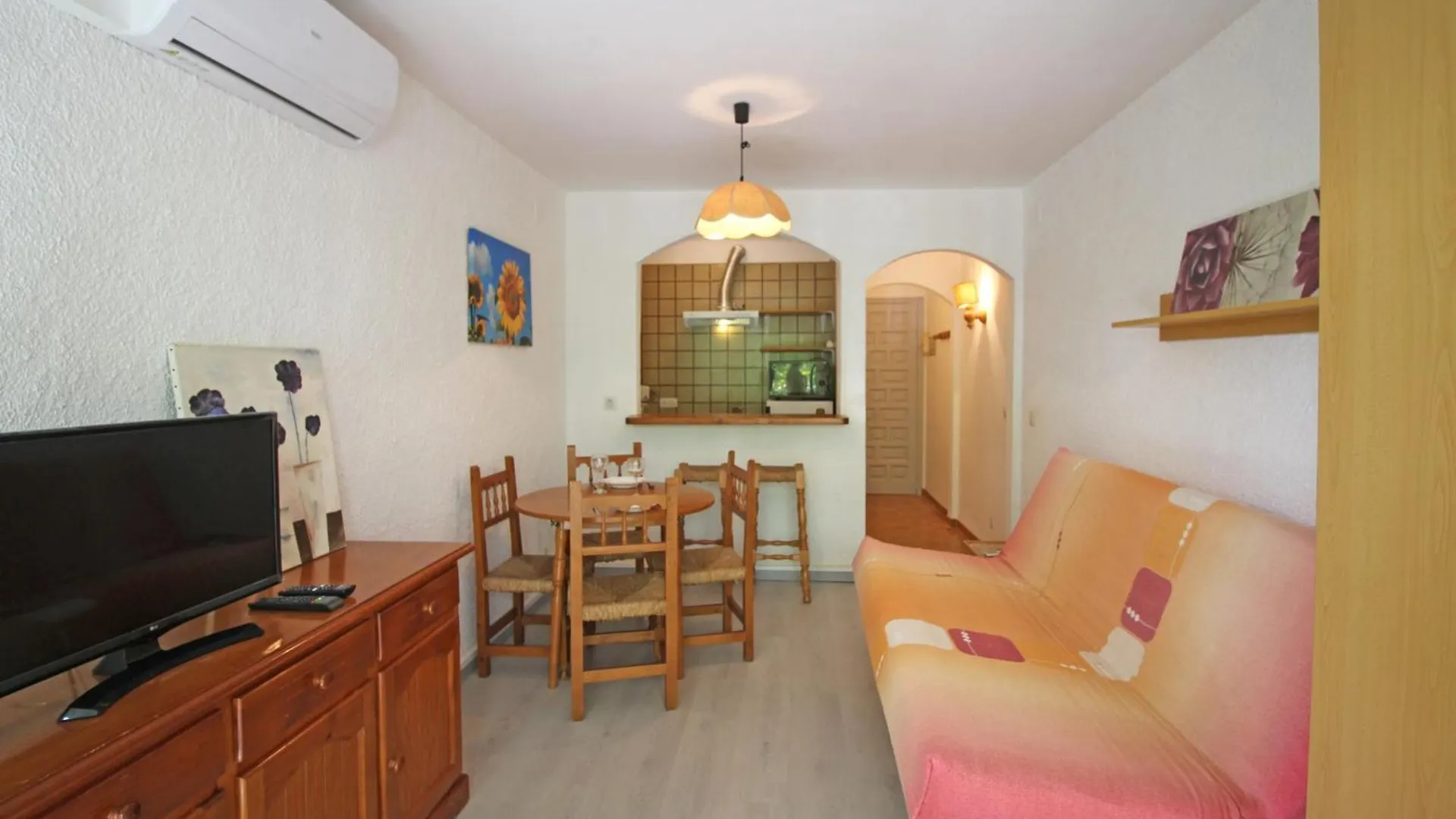 Basic Comfort Studio Poblat Tipic 0167 Empuriabrava Apartment