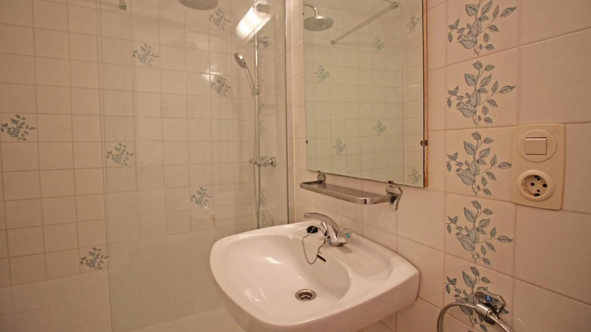 Apartment Basic Comfort Studio Poblat Tipic 0167 Empuriabrava Spain