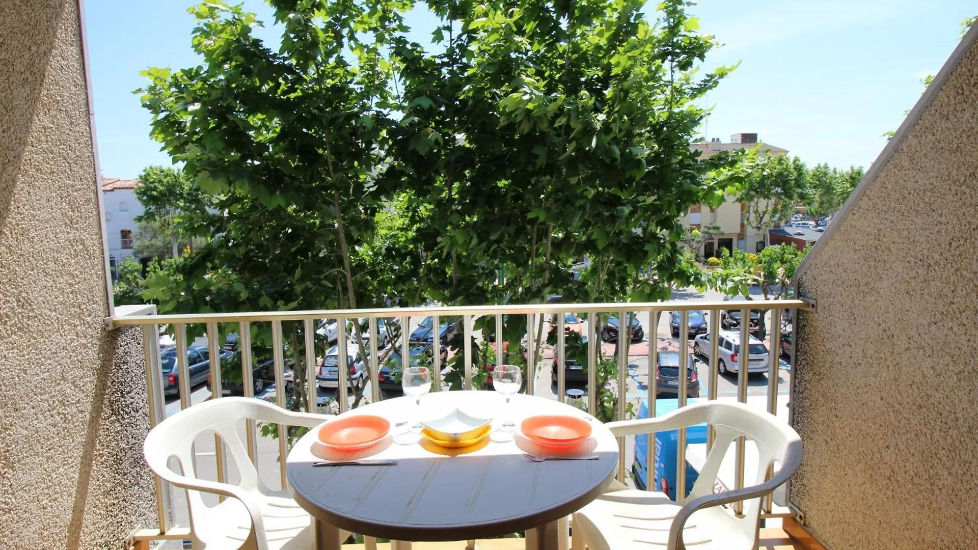 Apartment Basic Comfort Studio Poblat Tipic 0167 Empuriabrava Spain